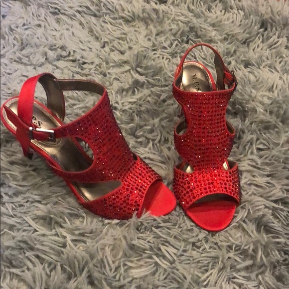 Red rhinestone heels - Picture 1 of 6